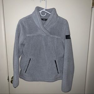 NORTHFACE SWEATSHIRT